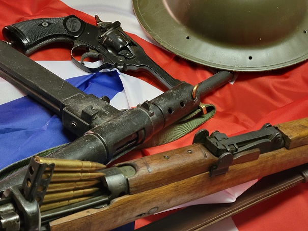 Loading the Lee-Enfield